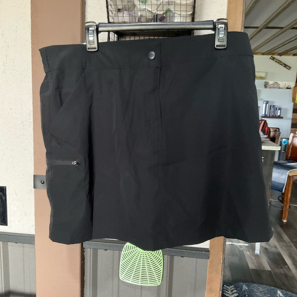 32 Degrees Black A-Line Active Skort with Zip Pocket
